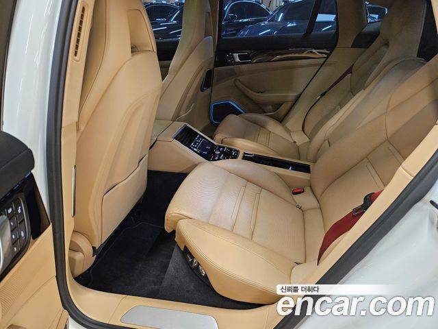 Porsche Panamera (971) 2.9 AWD E-Hybrid 2018 — фото 14