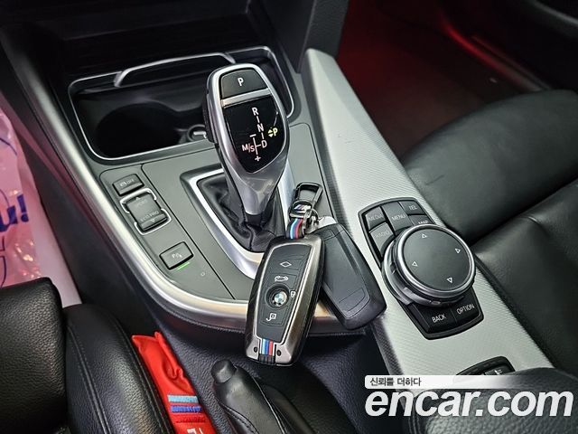 BMW 4 Series (F32) 428i M Sport Convertible 2016 — фото 10