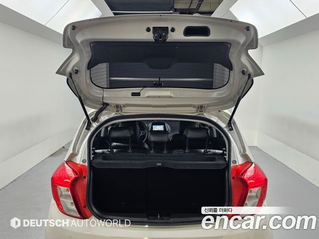 Chevrolet Spark LT 2019 — фото 22