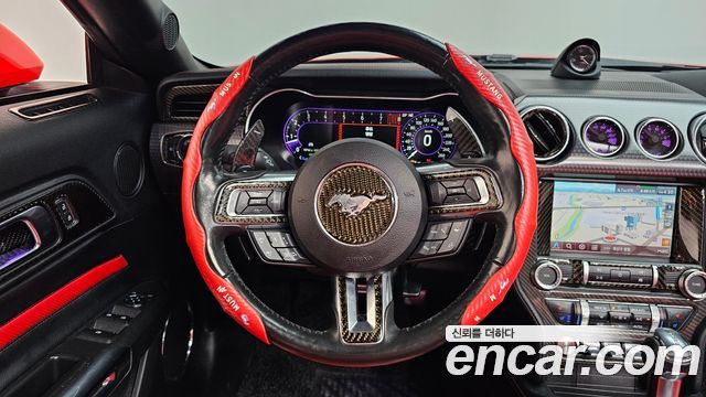 Ford Mustang GT Convertible 2020 — фото 14