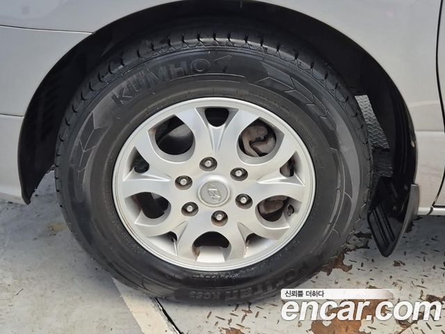 Hyundai Grand Starex 11-Seater Wagon CVX Premium 2012 — фото 21