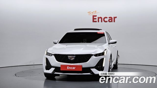 Cadillac CT5 2.0 Sport 2023 — фото 3