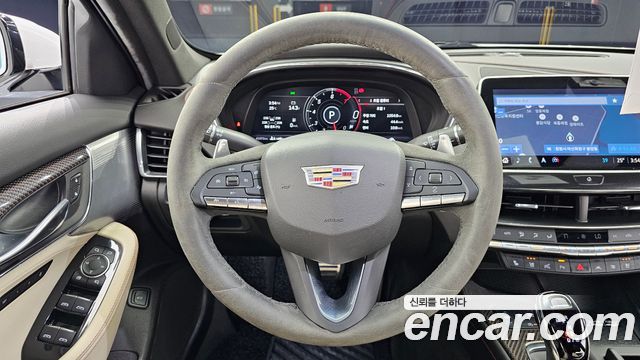 Cadillac CT5 2.0 Sport 2023 — фото 13