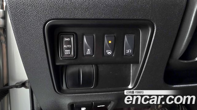 Renault Korea QM6 Diesel 4WD RE Signature 2017 — фото 16