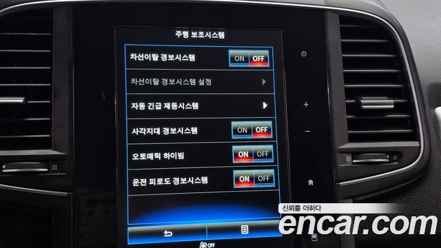 Renault Korea QM6 Diesel 4WD RE Signature 2017 — фото 17