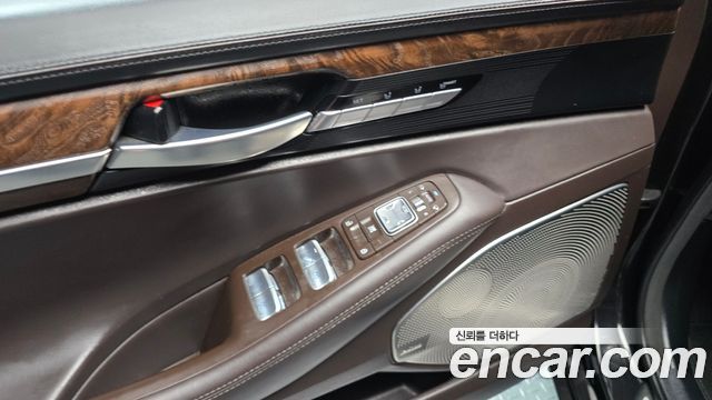 Genesis G90 3.3 T AWD Premium 2019 — фото 16