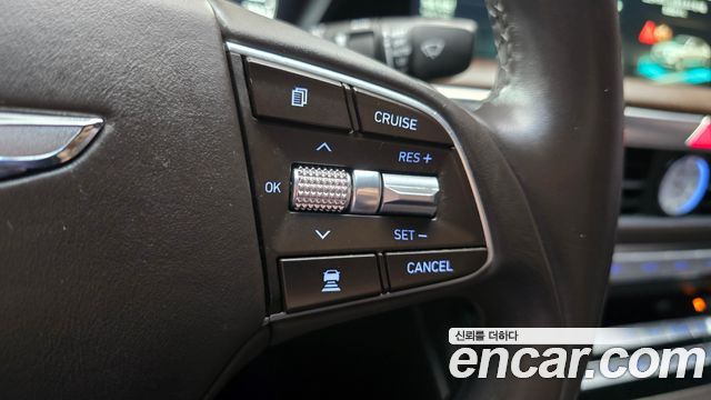Genesis G90 3.3 T AWD Premium 2019 — фото 17