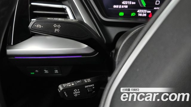 Audi Q4 e-tron (F4) 40 Premium 2023 — фото 17