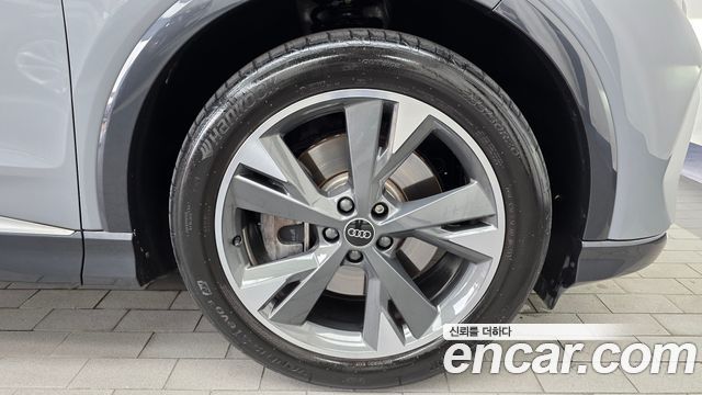 Audi Q4 e-tron (F4) 40 Premium 2023 — фото 21