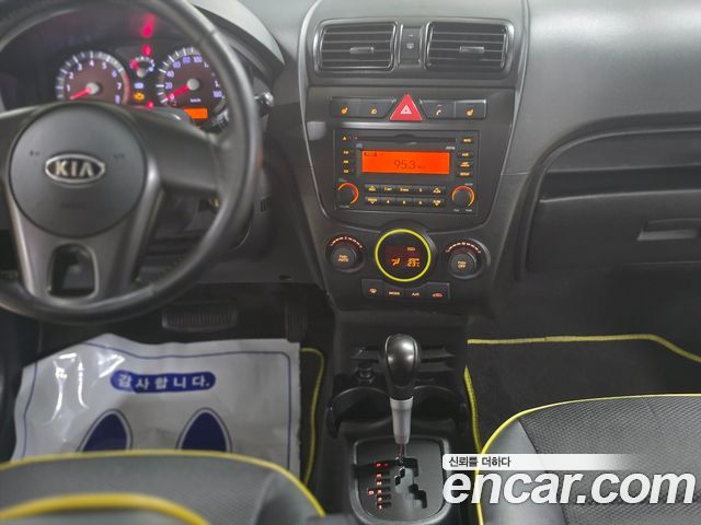 Kia Morning SLX SLX Deluxe BlackPremium 2011 — фото 18