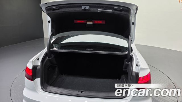 Audi A4 (B9) 40 TFSI Premium 2021 — фото 20