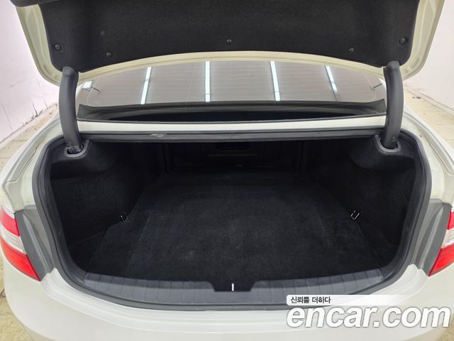 Hyundai Grandeur (HG) HG240 Modern 2014 — фото 21