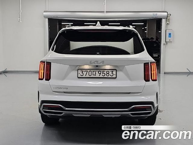 Kia Sorento (IV) Diesel 2.2 2WD Gravity 2023 — фото 3