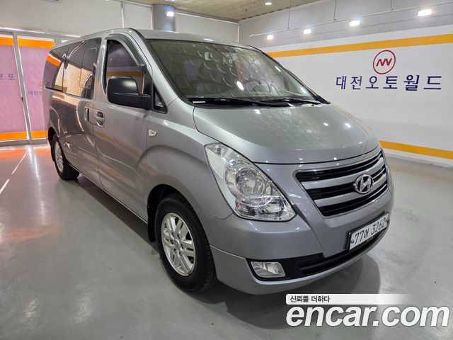Hyundai Grand Starex 12-Seater Wagon Smart 2016 — фото 3