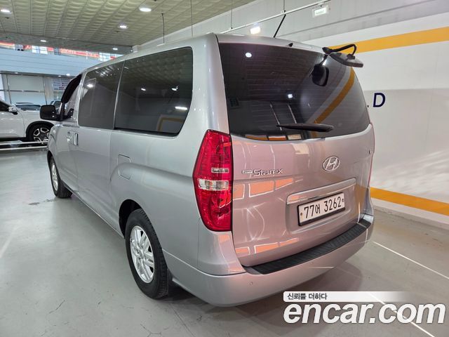 Hyundai Grand Starex 12-Seater Wagon Smart 2016 — фото 6