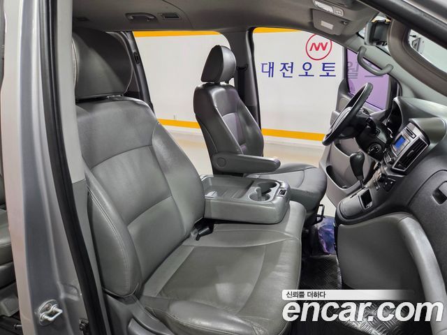 Hyundai Grand Starex 12-Seater Wagon Smart 2016 — фото 21