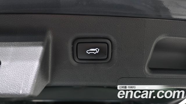 Hyundai Santa Fe Diesel 2.2 4WD Calligraphy 2021 — фото 27