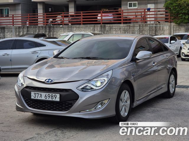 Hyundai Sonata Hybrid 2.0 Modern