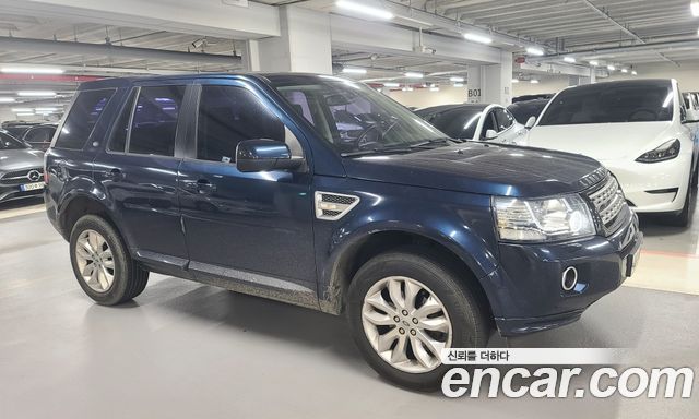 Land Rover Freelander 2 2.2 SD4 HSE 2013 — фото 2