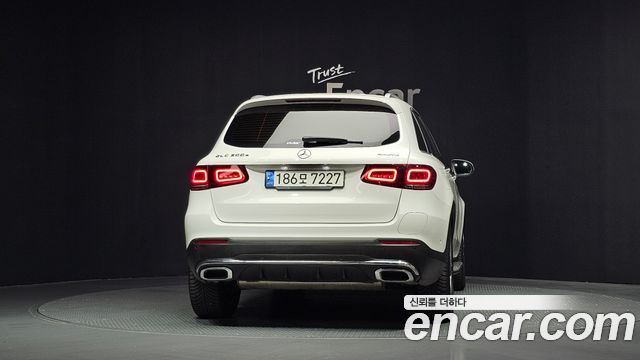 Mercedes-Benz GLC-Class (X253) GLC300e 4MATIC 2022 — фото 4