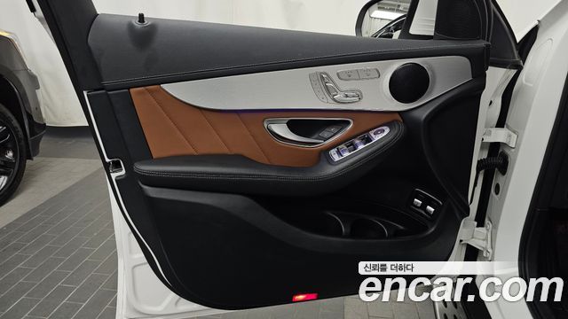 Mercedes-Benz GLC-Class (X253) GLC300e 4MATIC 2022 — фото 30