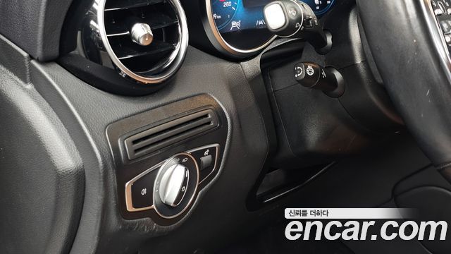 Mercedes-Benz GLC-Class (X253) GLC300e 4MATIC 2022 — фото 34
