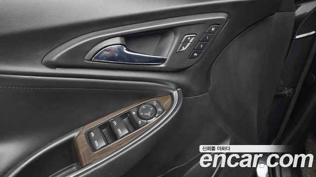 Chevrolet Malibu 1.5 Turbo LTZ 2018 — фото 29