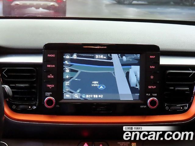 Kia Stonic Diesel 1.6 Prestige 2019 — фото 17