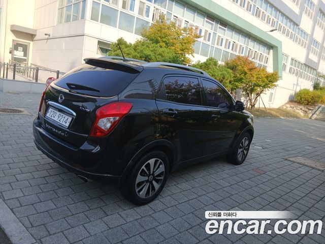 KG Mobility (SsangYong) Korando C 2.0 CVT 2WD Deluxe 2014 — фото 6