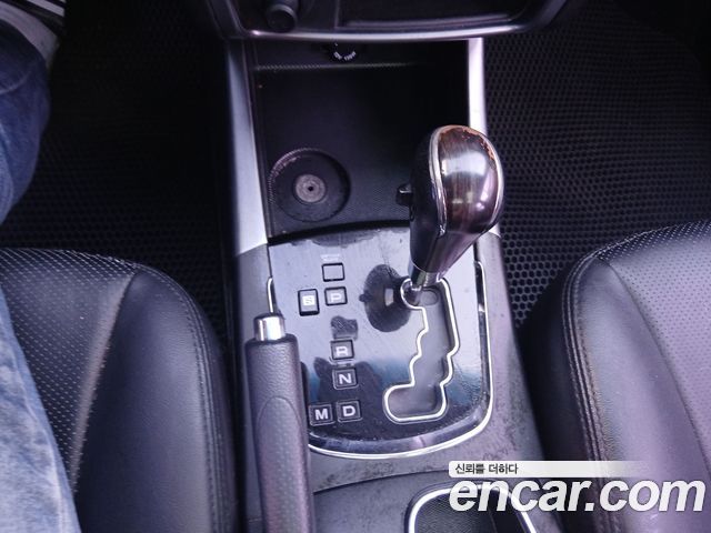 KG Mobility (SsangYong) Korando C 2.0 CVT 2WD Deluxe 2014 — фото 18