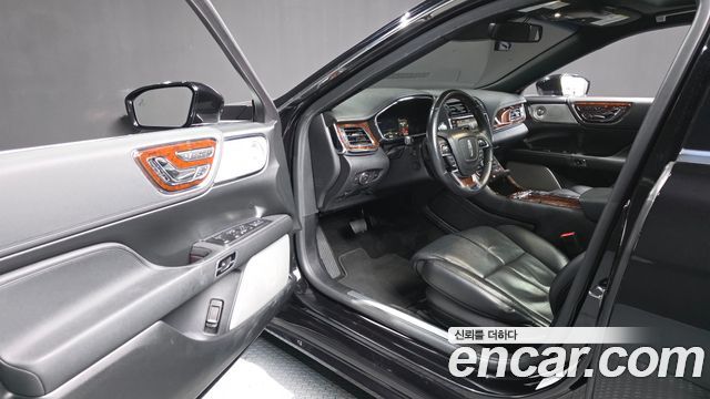 Lincoln Continental (X) 3.0 AWD 2019 — фото 10