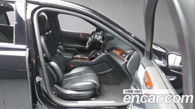 Lincoln Continental (X) 3.0 AWD 2019 — фото 11