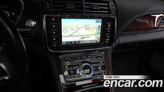 Lincoln Continental (X) 3.0 AWD 2019 — фото 14