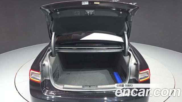 Lincoln Continental (X) 3.0 AWD 2019 — фото 20