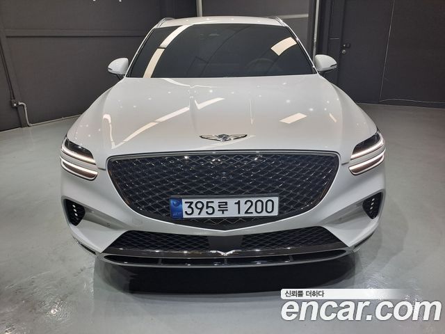 Genesis GV70 2.5T Gasoline 2WD 2023 — фото 2
