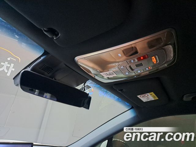 Genesis GV70 2.5T Gasoline 2WD 2023 — фото 13