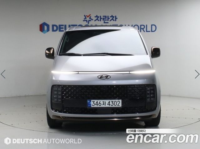 Hyundai Staria L3.5 Lounge 7-Seater Inspiration 2023 — фото 3