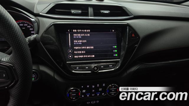 Chevrolet Trailblazer 1.3 Turbo 2WD RS 2022 — фото 32