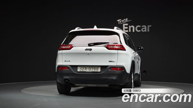 Jeep Cherokee (KL) 2.4 Longitude AWD 2016 — фото 4