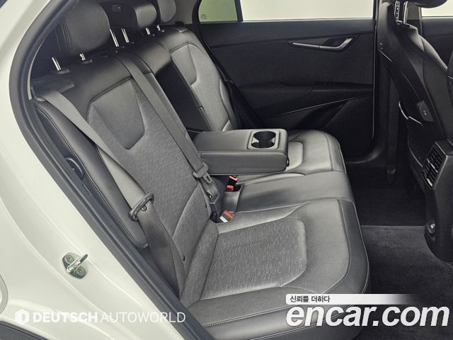 Kia Niro Prestige 2022 — фото 21