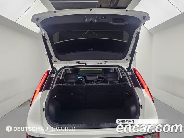 Kia Niro Prestige 2022 — фото 22