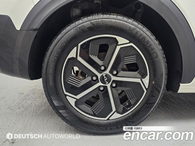 Kia Niro Prestige 2022 — фото 24