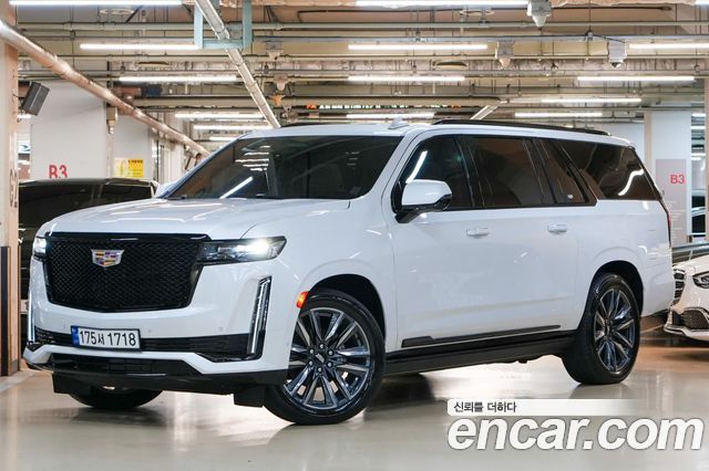 Cadillac Escalade (V) 6.2 ESV ESV Sports Platinum 2023 — фото 3