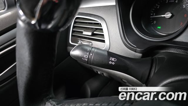 Renault Korea SM6 2.0 GDe SE 2016 — фото 17