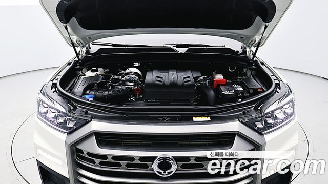 KG Mobility (SsangYong) Musso Sport (Q260) Diesel 2.2 2WD Prestige 2025 — фото 6