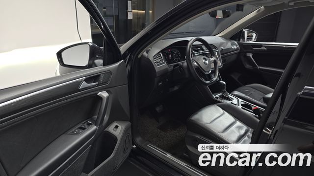 Volkswagen Tiguan (II) 2.0 TDI 4Motion Prestige 2018 — фото 10