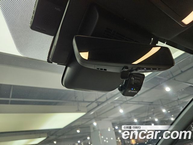 Toyota Alphard (IV) 2.5 HEV Executive AWD 2025 — фото 19