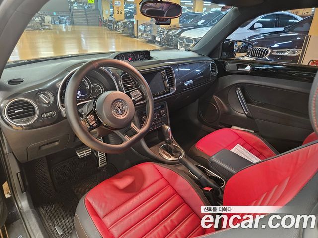 Volkswagen Beetle 2.0 TDI Premium 3rd 2015 — фото 7