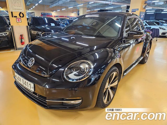 Volkswagen Beetle 2.0 TDI Premium 3rd 2015 — фото 19