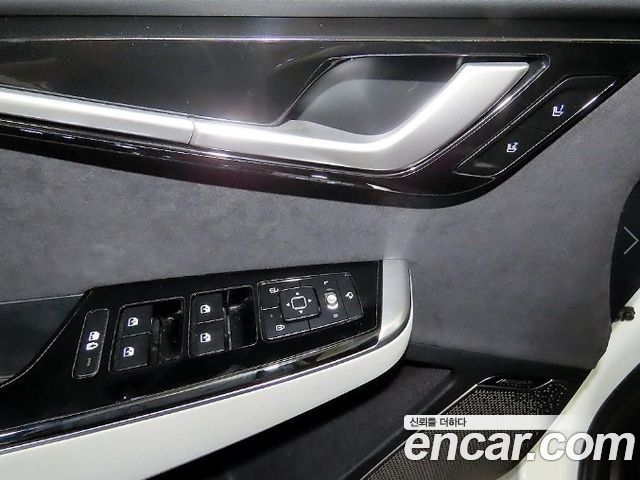 Kia EV6 Long Range 4WD GT Line 2023 — фото 17